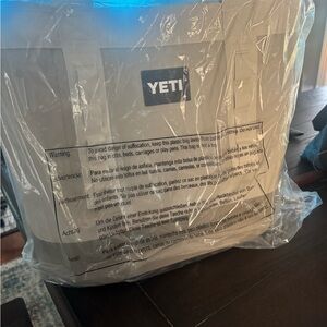Yeti Camino 35 taupe Tote Bag
